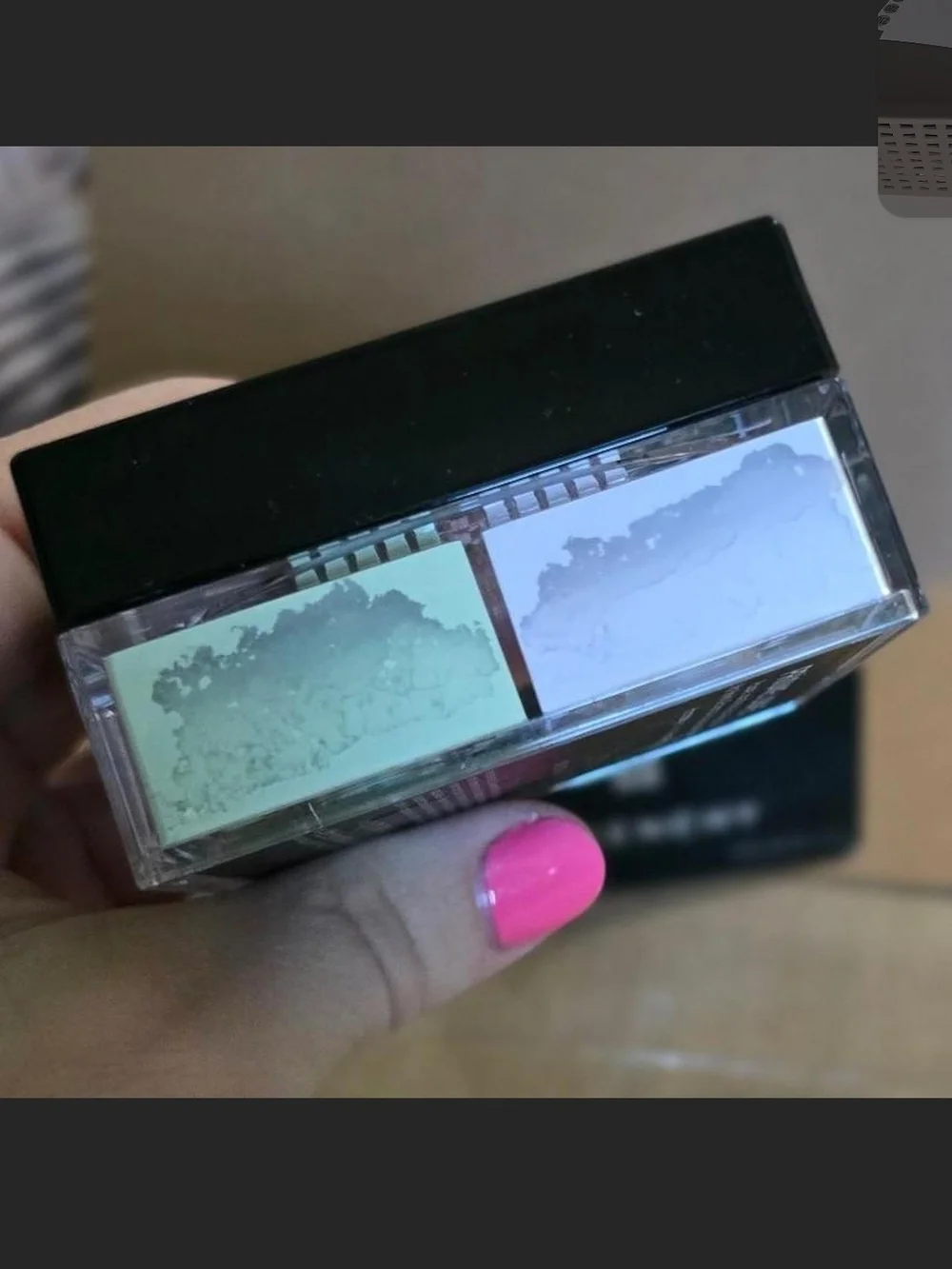 Givenchy Loose Powder Compact in Black and Light Lavender